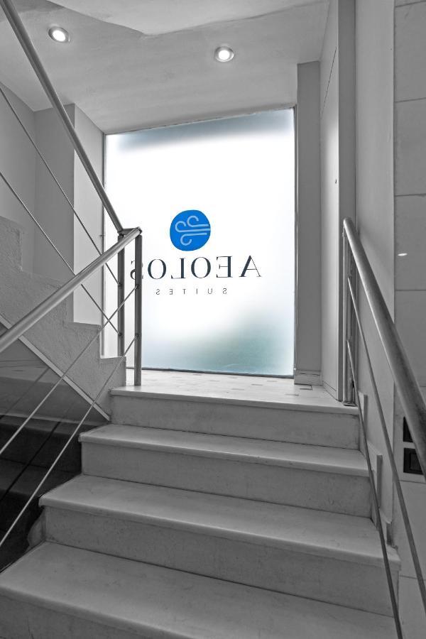 Aeolos Luxury Suites Athena Bagian luar foto